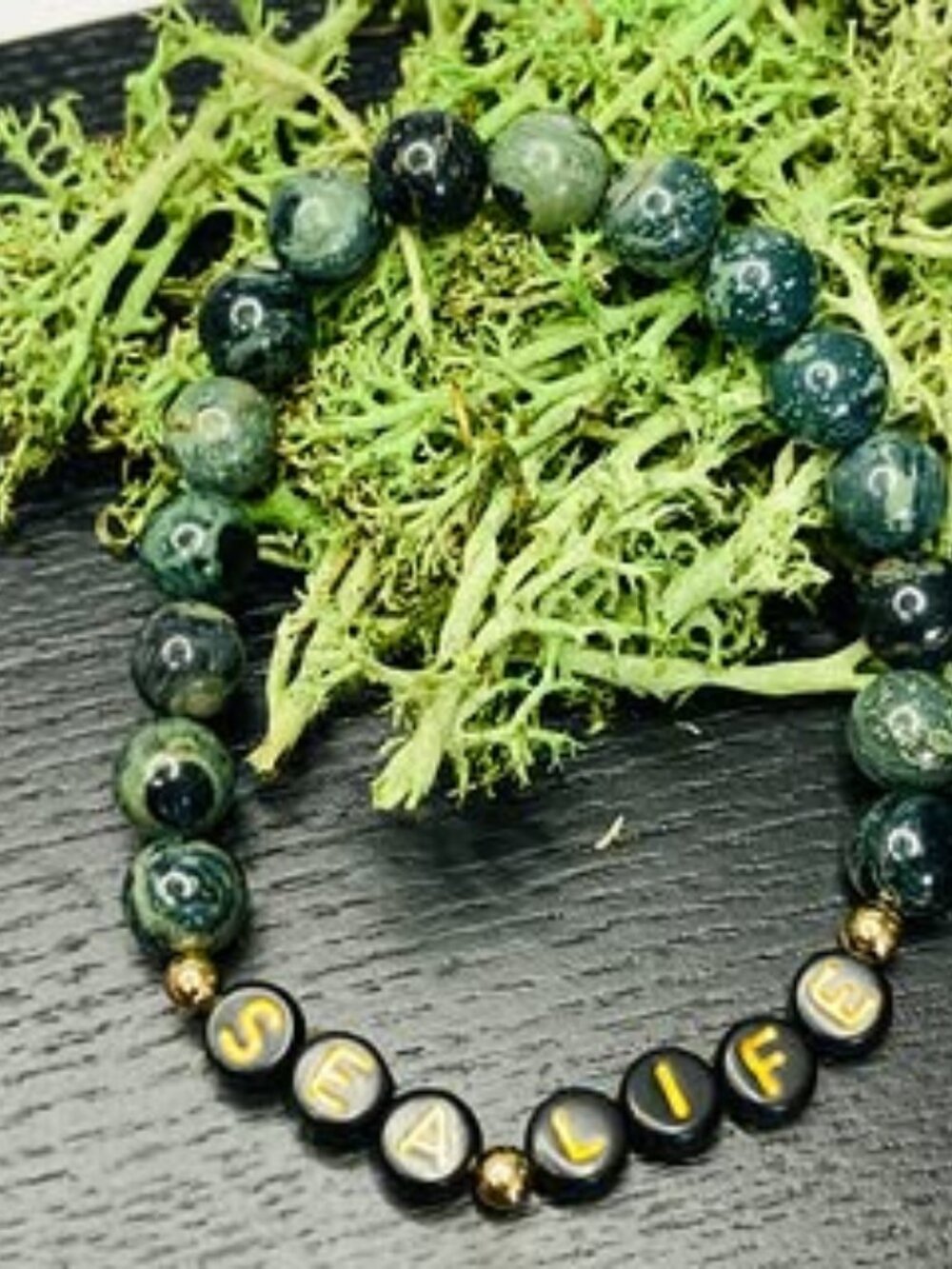 Tidal Ground – Kambaba Jasper Bracelet with Sea Life Beads